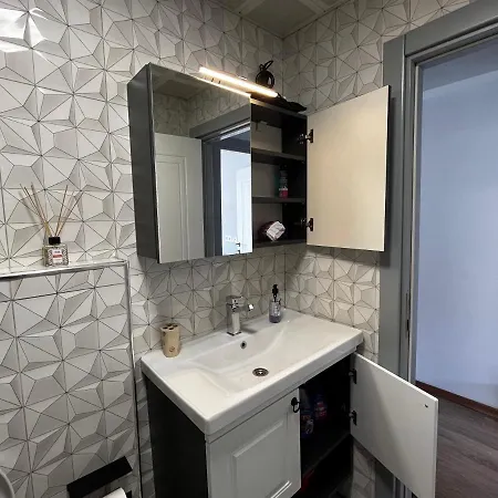 Cozy 1br In A New Building In Kadikoy アパート *