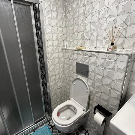 アパート Cozy 1br In A New Building In Kadikoy イスタンブール